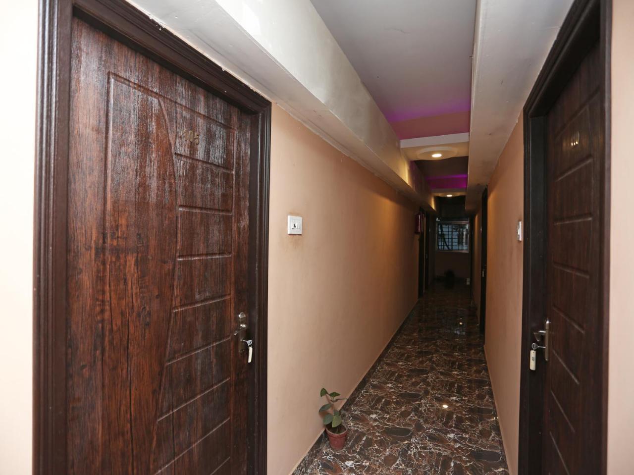Oyo 24970 Hotel Galaxy Inn Durgāpur Exteriör bild