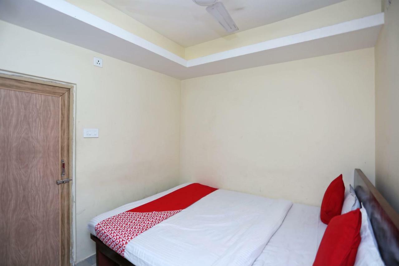 Oyo 24970 Hotel Galaxy Inn Durgāpur Exteriör bild